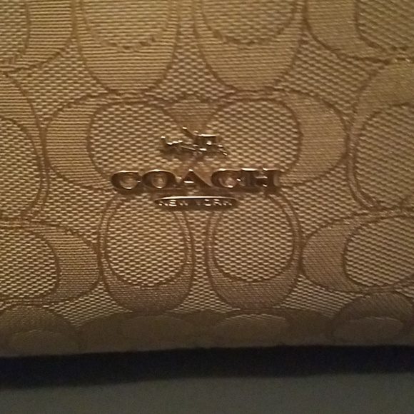 Coach shoulder bag - Picture 4 of 4